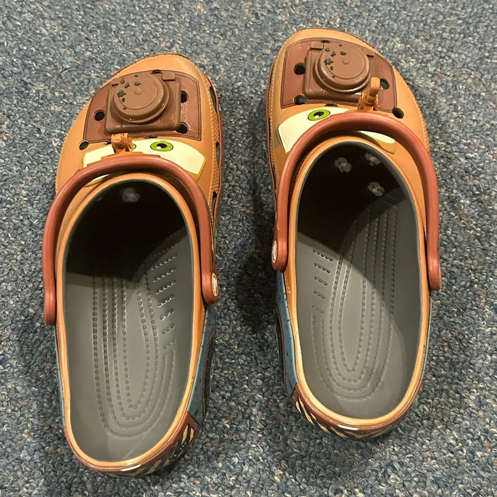 Crocks - Picture 2 of 4